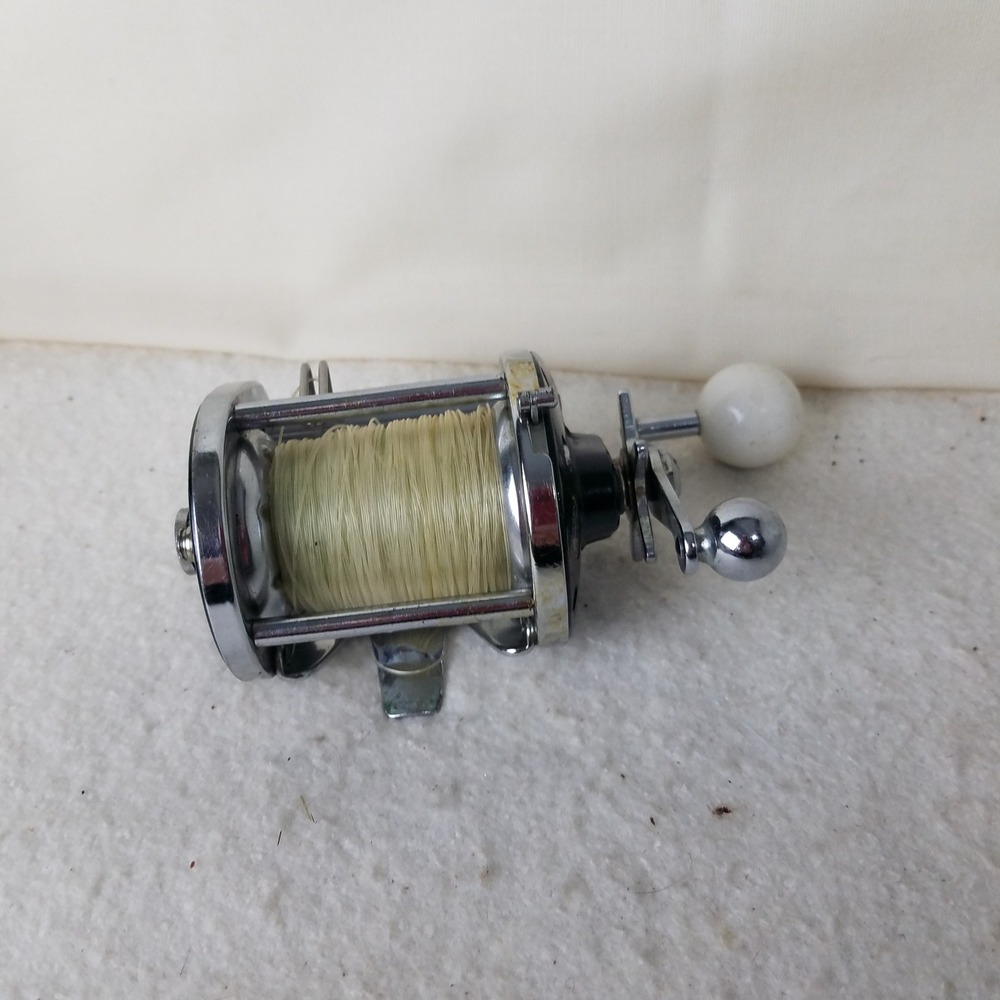 Sears Levelwind 6 4374 Fishing Reel Black Silver Good Vintage Level Wind - Picture 1 of 10